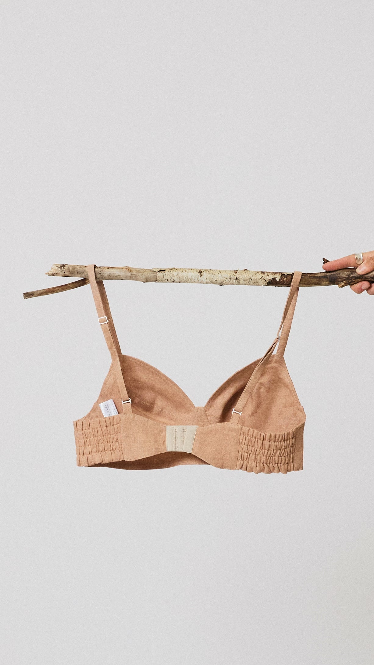 Gaia wireless everyday bra in linen by NOMÈI