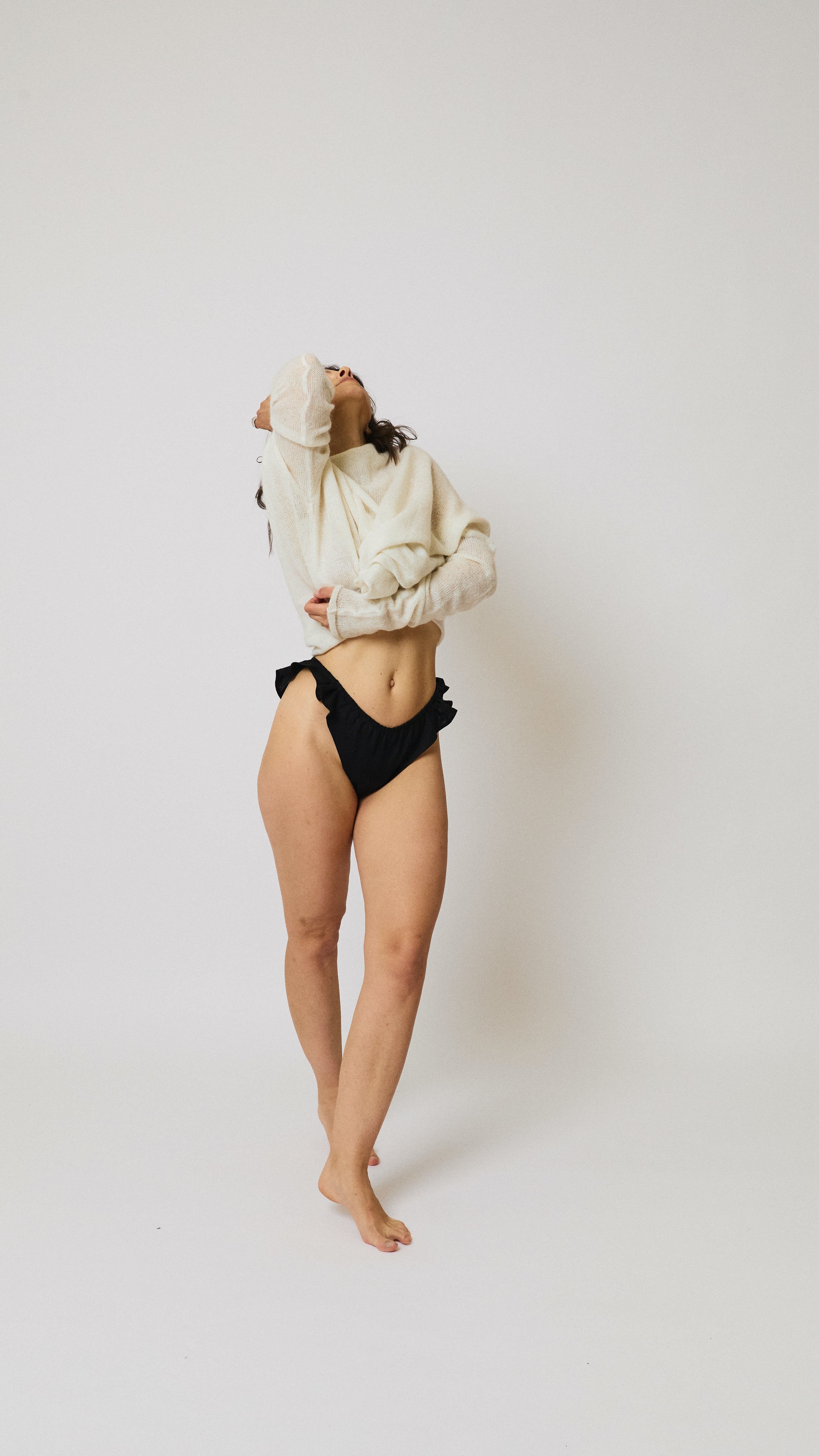 Maia briefs in soft Lithuanian linen by NOMÈI